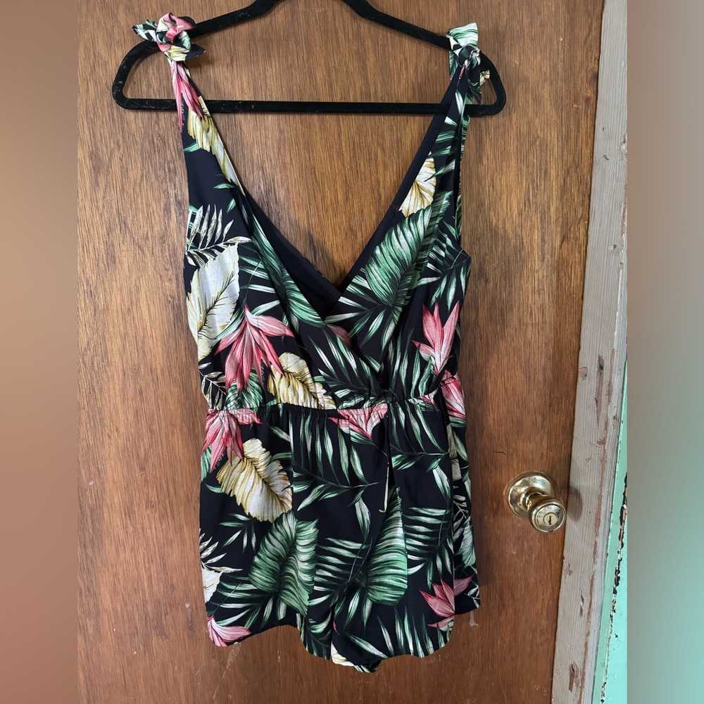 Navyblue leaf printed Romper